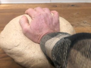 Teig-kneten-300x225 Menschliche Arbeitskraft