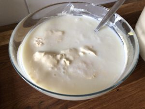 Sauermilch-300x225 Quark