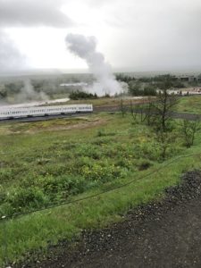 Strokkur-225x300 Erdwärme